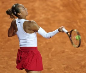 华体会官方网站-张奔斗：郑钦文终于翻过了萨巴伦卡这座山