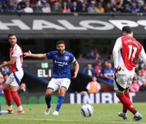 华体会入口-【英超】特罗萨尔梅开，阿森纳客场4比0大胜十人伊镇