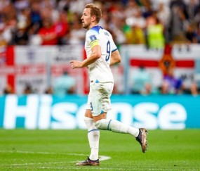 华体会体育-淘汰赛及时找回进球感觉 “中场核心”凯恩终于开张