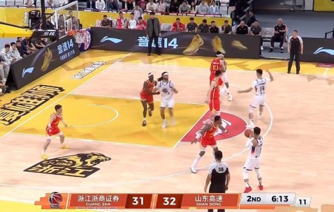 华体会官网-关键时刻掉链子！高速男篮97：103不敌广厦，排名掉至第六